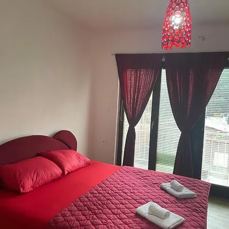 Angel Apartment *