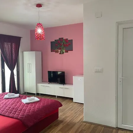 Angel Apartment